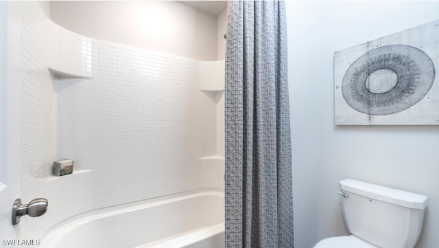 17573 Monte Isola Way N, Fort Myers, FL 33917 - bathroom featuring shower / tub combo and toilet