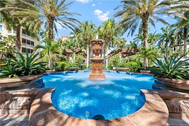 2738 Tiburon Blvd E Unit B406, Naples, FL 34109 - view of outdoor pool