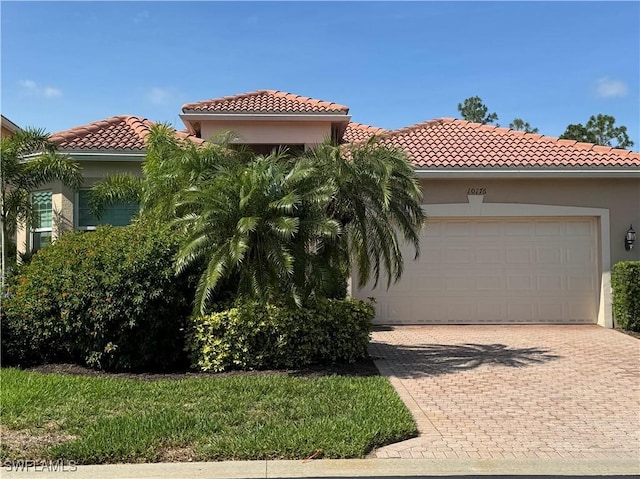 10176 Mimosa Silk Dr, Fort Myers, FL 33913 - photo 2