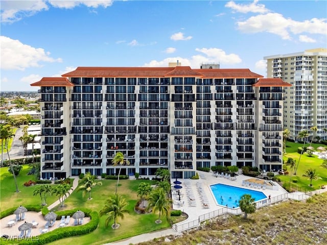 180 Seaview Ct Unit 314, Marco Island, FL 34145 - view of apartment building / complex with a community pool