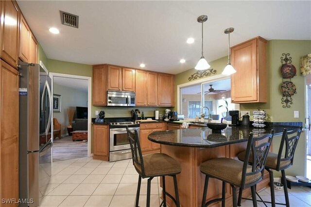 212 Lake Ave, Lehigh Acres, FL 33936 - photo 4
