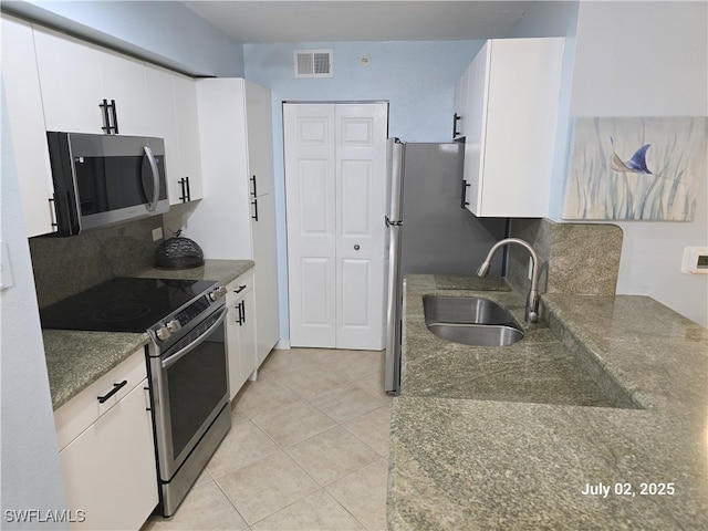 8960 Colonnades Ct E Unit 916, Bonita Springs, FL 34135 - photo 6
