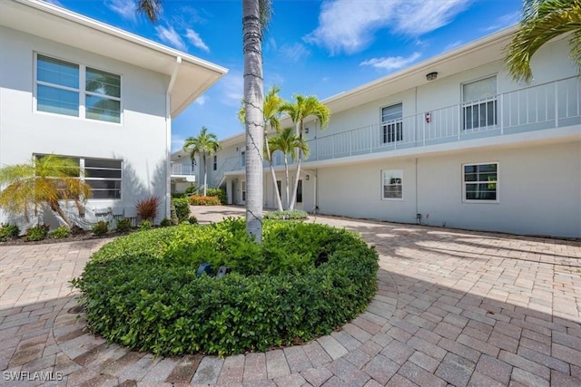 626 12th Ave S Unit 626, Naples, FL 34102 - view of property's community