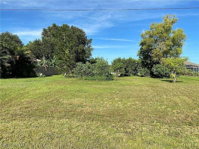 538 Diplomat Pkwy W, Cape Coral, FL 33993