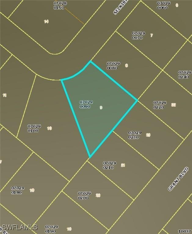 373 Selkirk Ave, Lehigh Acres, FL 33974