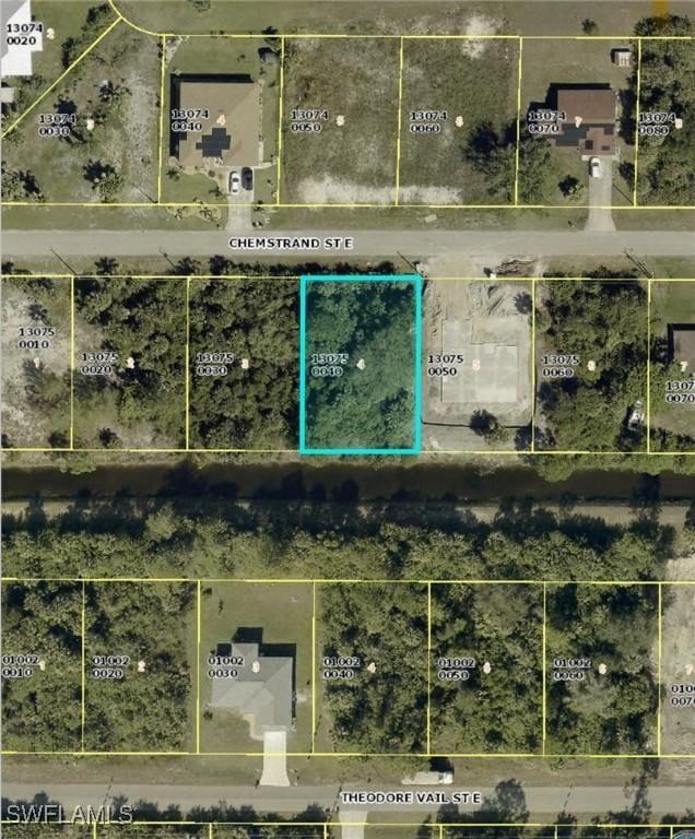 720 Chemstrand St E, Lehigh Acres, FL 33974