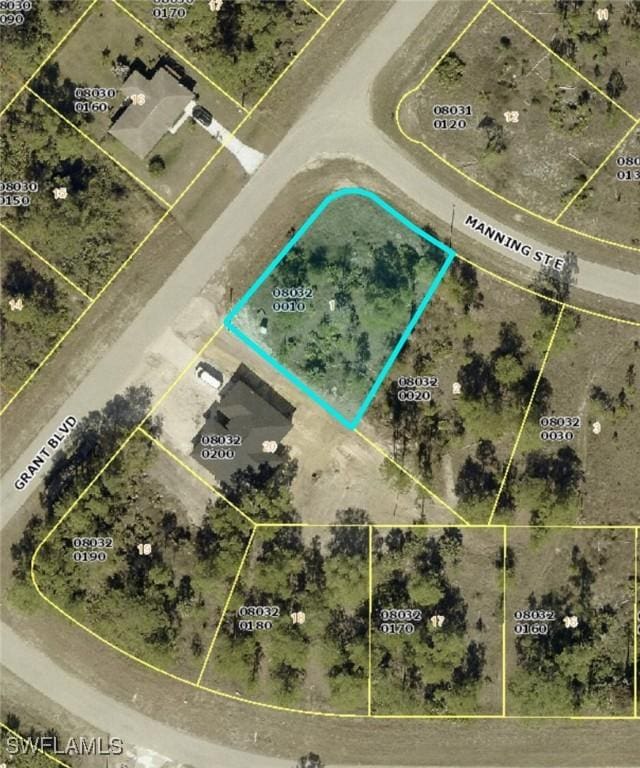 1036 Manning St, Lehigh Acres, FL 33974