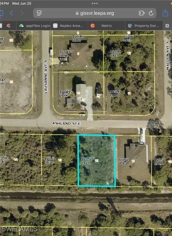 732 Ashland St E, Lehigh Acres, FL 33974 - photo 1