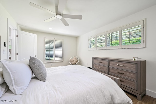 646 Park Shore Dr, Naples, FL 34103 - bedroom featuring dark wood finished floors, ceiling fan, and recessed lighting