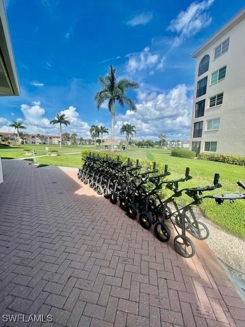 37 High Point Cir E Unit 401, Naples, FL 34103 - photo 17