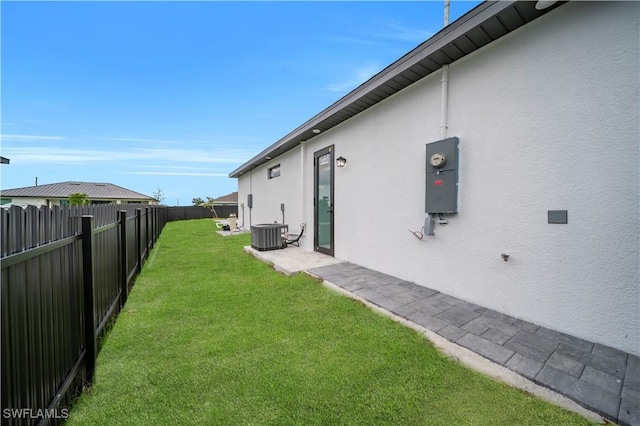 2018 Nelson Rd N, Cape Coral, FL 33993 - view of fenced backyard