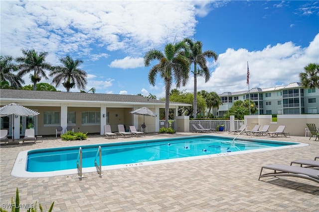 418 12th Ave S Unit C418, Naples, FL 34102 - community pool with a patio area