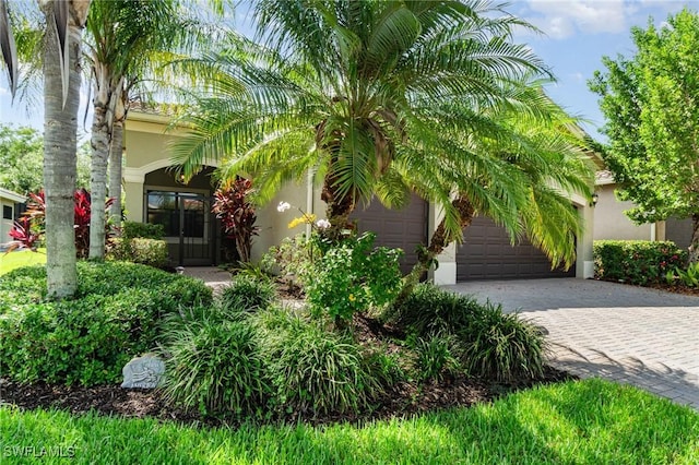 11544 Stonecreek Cir, Fort Myers, FL 33913 - photo 1