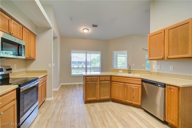 919 SW 15th Pl, Cape Coral, FL 33991 - photo 4