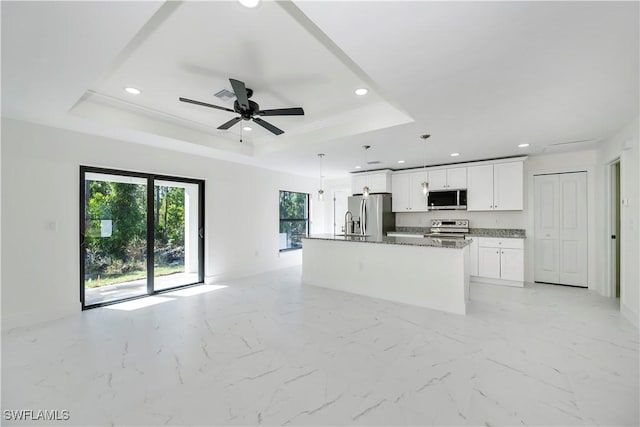 662 Foxchase Dr, Lehigh Acres, FL 33974 - photo 4