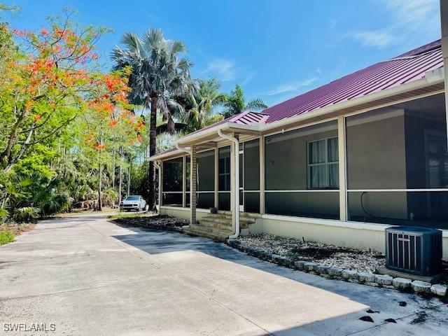 5181 Hickory Wood Dr, Naples, FL 34119 - photo 35
