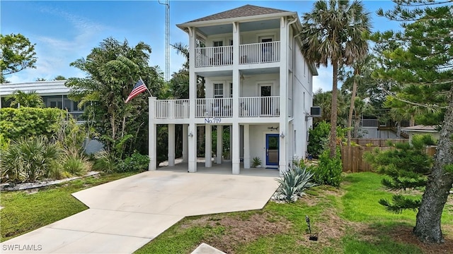 719 Park Ave, Naples, FL 34110 - photo 1