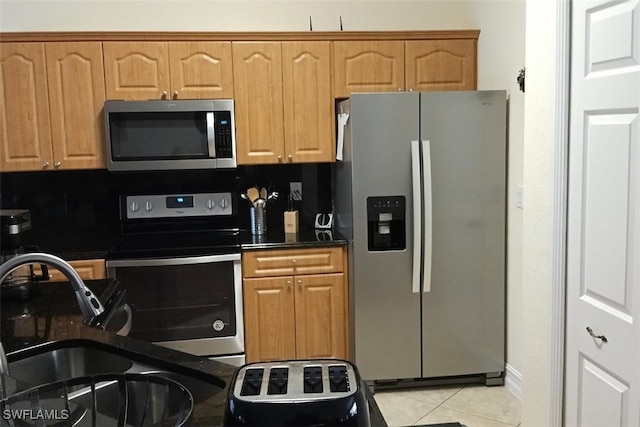 902 Mcarthur Ave, Lehigh Acres, FL 33936 - photo 8