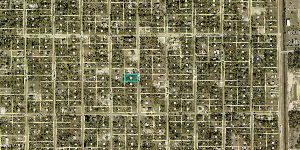911 Louis Ave, Lehigh Acres, FL 33972