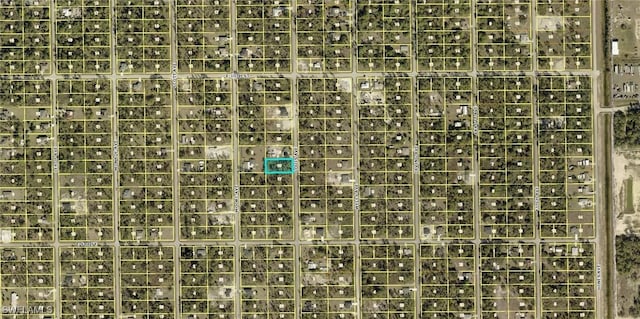 911 Louis Ave, Lehigh Acres, FL 33972