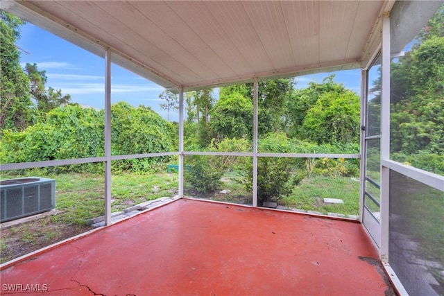 4508/4510 30th St SW, Lehigh Acres, FL 33973 - view of unfurnished sunroom