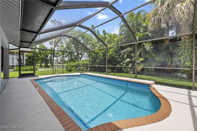 17971 Bermuda Dunes Dr, Fort Myers, FL 33967 - outdoor pool with a lanai and a patio