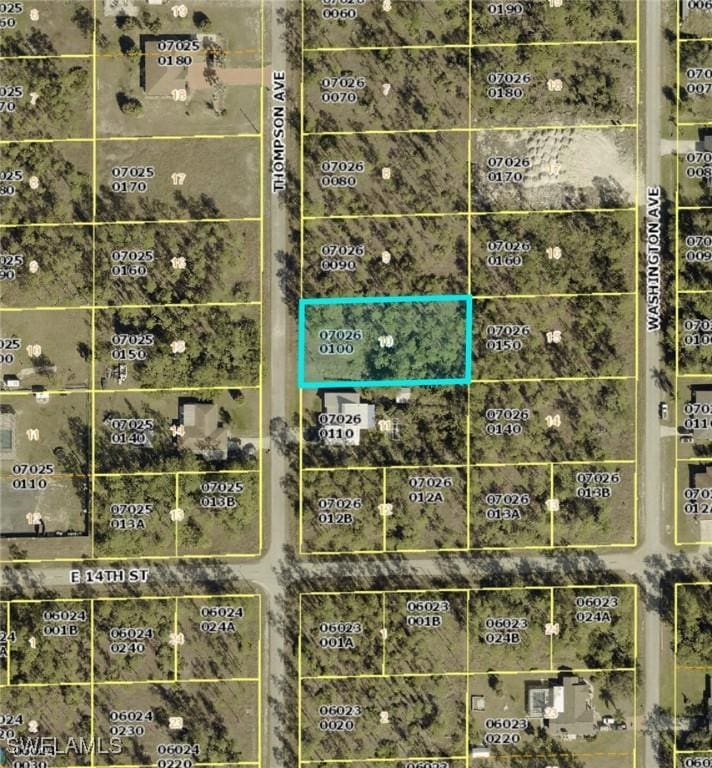1404 Thompson Ave, Lehigh Acres, FL 33972