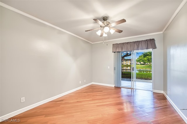 15050 Lakeside View Dr Unit 1003, Fort Myers, FL 33919 - spare room with a ceiling fan, crown molding, and light wood-style floors