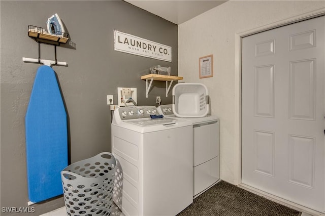 917 SW 23rd St, Cape Coral, FL 33991 - laundry area with washer and clothes dryer