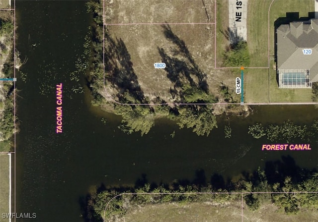 1800 NE 1st Place, Cape Coral, FL 33909