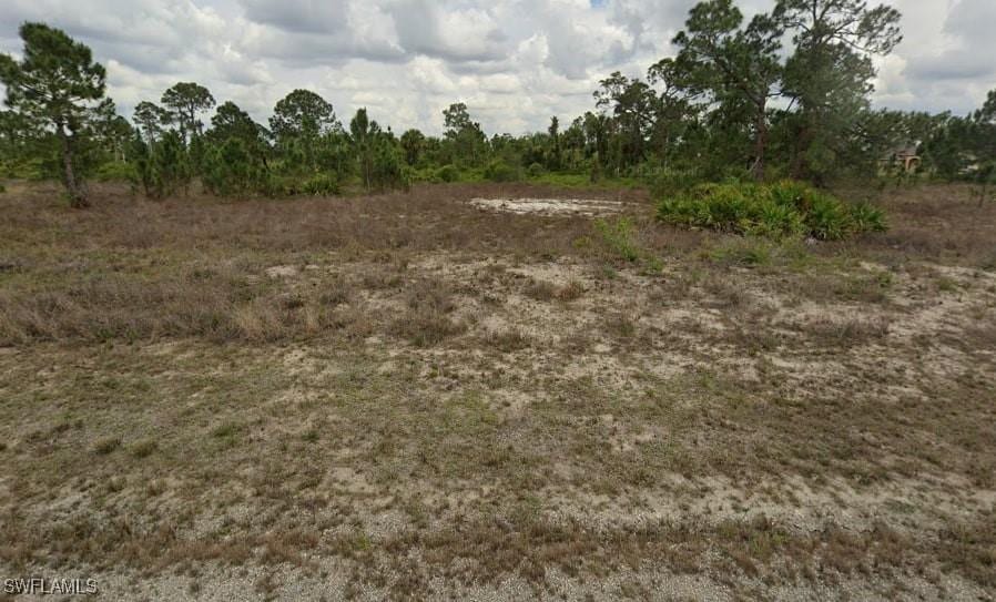 647 Mulberry Ave S, Lehigh Acres, FL 33974
