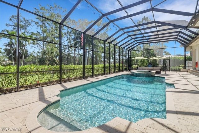4323 Silver Fox Dr, Naples, FL 34119 - view of pool with a pool with connected hot tub, a patio, and a lanai