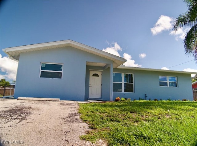 2209 Delta St, Fort Myers, FL 33907 - photo 1