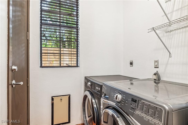 1358 Hopedale Dr, Fort Myers, FL 33919 - photo 24