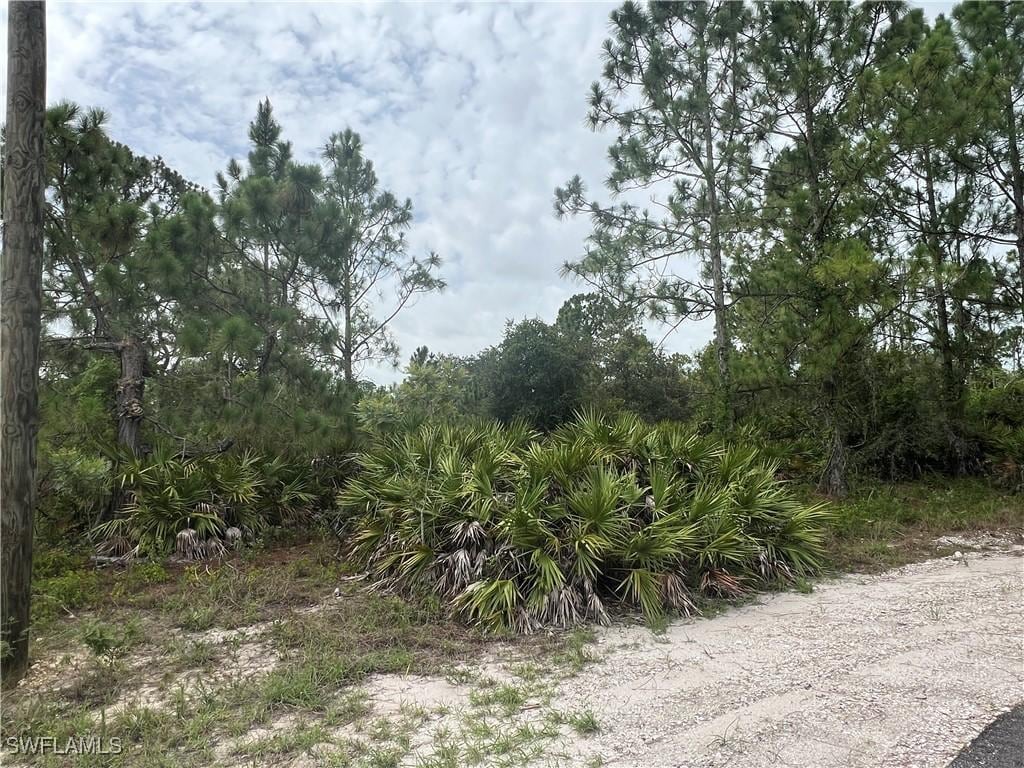 1868 Outpost Cir, Lehigh Acres, FL 33972 - photo 3