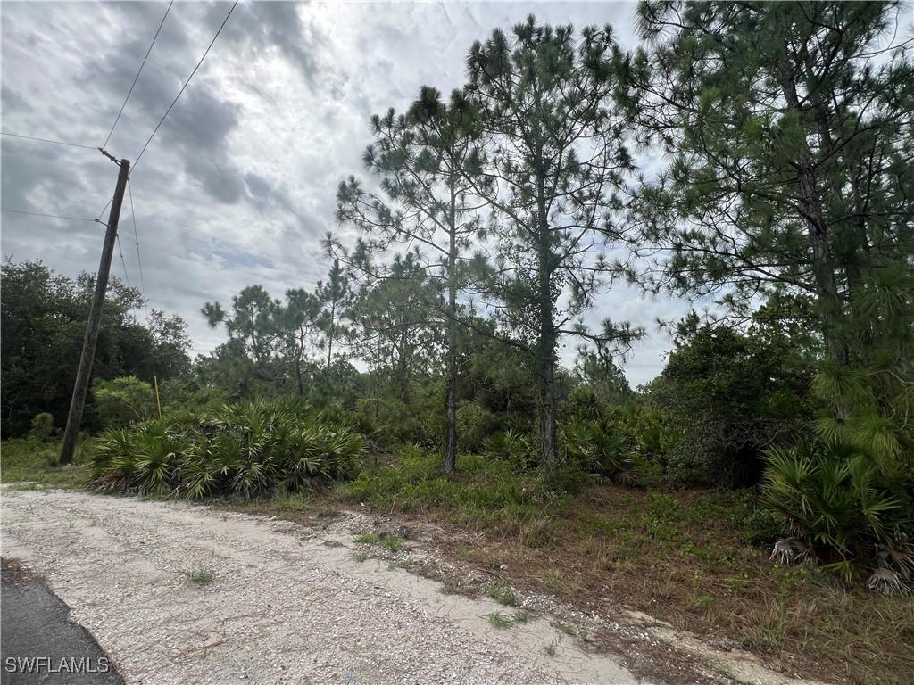 1868 Outpost Cir, Lehigh Acres, FL 33972 - photo 4