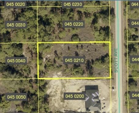 1917 Scott Ave, Lehigh Acres, FL 33972