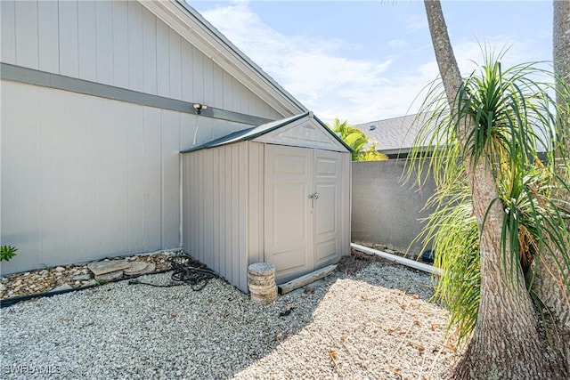 9761 Maplecrest Cir, Lehigh Acres, FL 33936 - view of shed