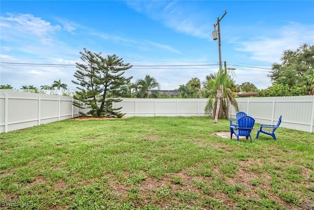 851 102nd Ave N, Naples, FL 34108 - view of fenced backyard