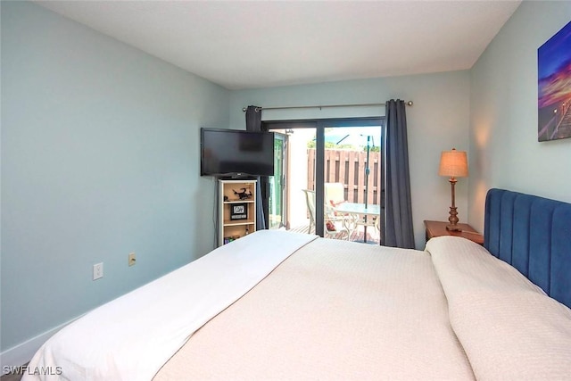 8849 Somerset Blvd, Fort Myers, FL 33919 - bedroom featuring access to outside