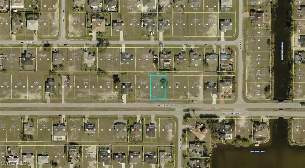 1005 Diplomat Pkwy W, Cape Coral, FL 33993