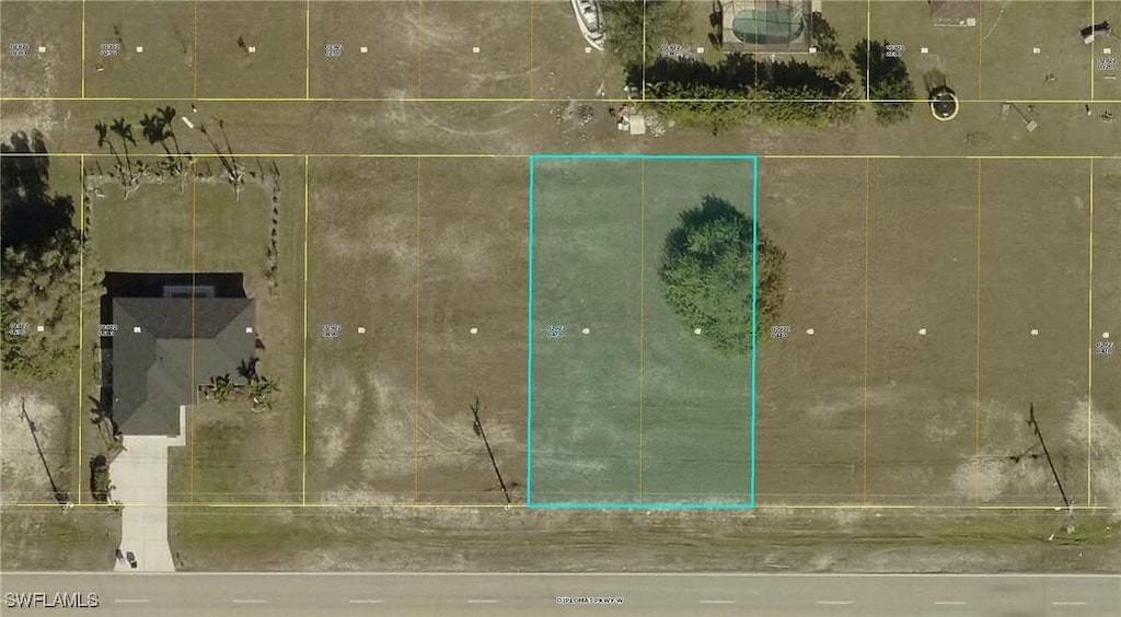 1005 Diplomat Pkwy W, Cape Coral, FL 33993