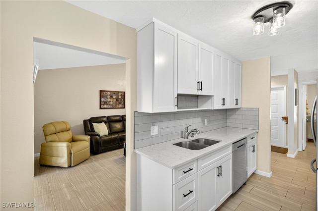 13137 Hampshire Ct, Fort Myers, FL 33919 - photo 12