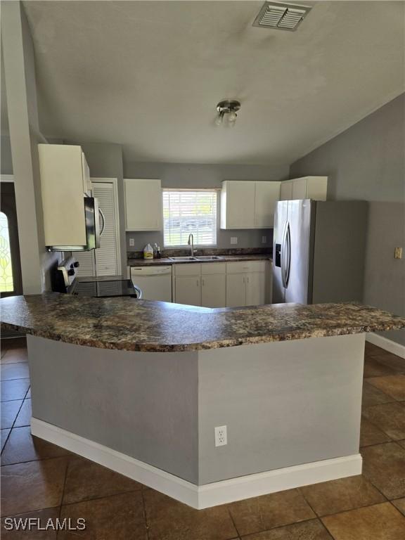 2001 NE 14th St, Cape Coral, FL 33909 - photo 11
