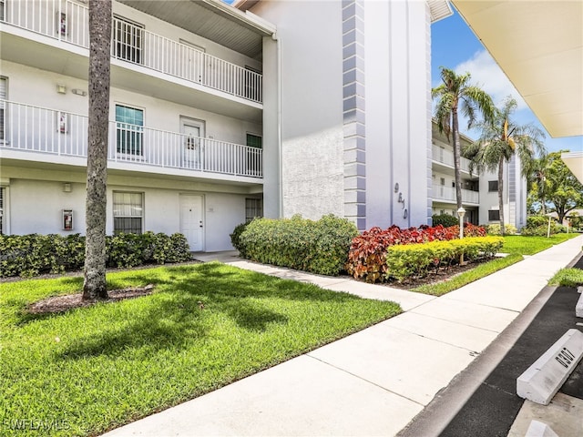 9610 Victoria Ln Unit D306, Naples, FL 34109 - photo 1