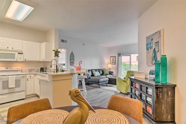 15585 Ocean Walk Cir Unit 313, Fort Myers, FL 33908 - photo 12