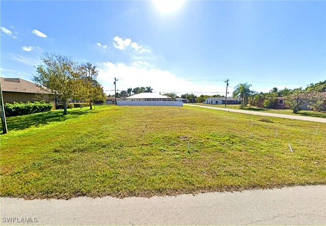 1404 SE 26th St, Cape Coral, FL 33904 - photo 1