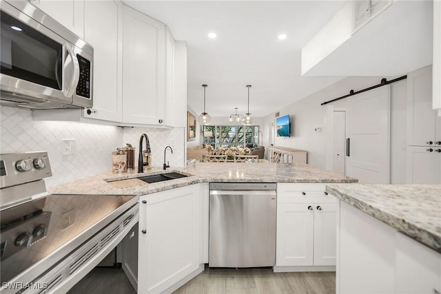 290 Banyan Blvd Unit 290, Naples, FL 34102 - photo 7