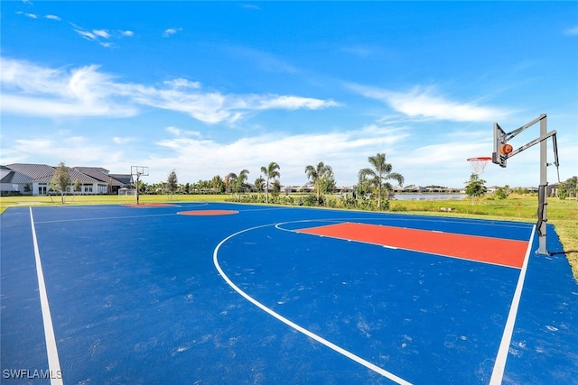 14044 Hunter Oak Dr, Fort Myers, FL 33913 - view of sport court with community basketball court