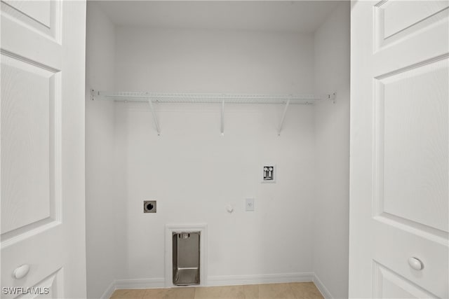 1101 NW 21st St, Cape Coral, FL 33993 - laundry room with electric dryer hookup, gas dryer hookup, washer hookup, and light tile patterned flooring